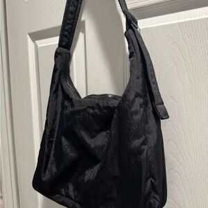 No Boundaries Black Shoulder Bag with Slouchy Design